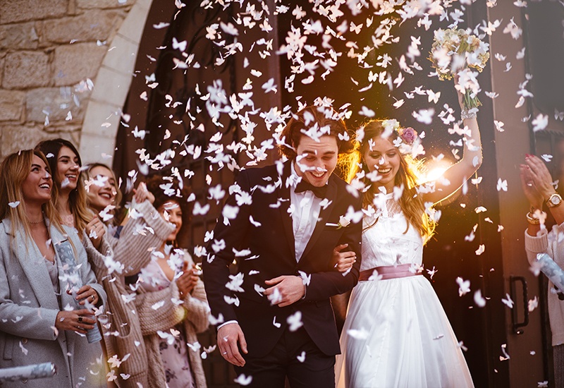 How to Handle Employees Wanting Time Off Work to Attend a Wedding